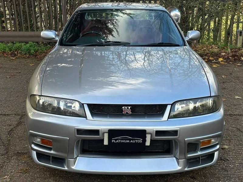 Used Nissan Skyline GT 1997 Silver Sedan