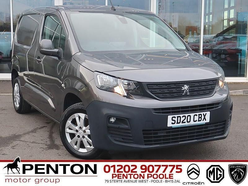 Used Peugeot Partner S 130 HP (95 kW) 2020 Grey MPV
