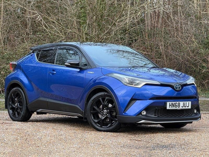 Used Toyota C-HR 122 HP (89 kW) 2019 Nebula blue bitone SUV