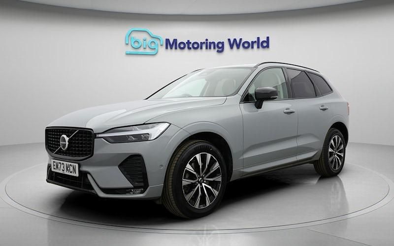 Used Volvo XC60 Plus 250 HP (183 kW) 2023 Grey SUV