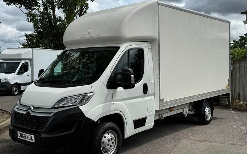 Used Citroën Relay 131 HP (96 kW) 2019 White Van