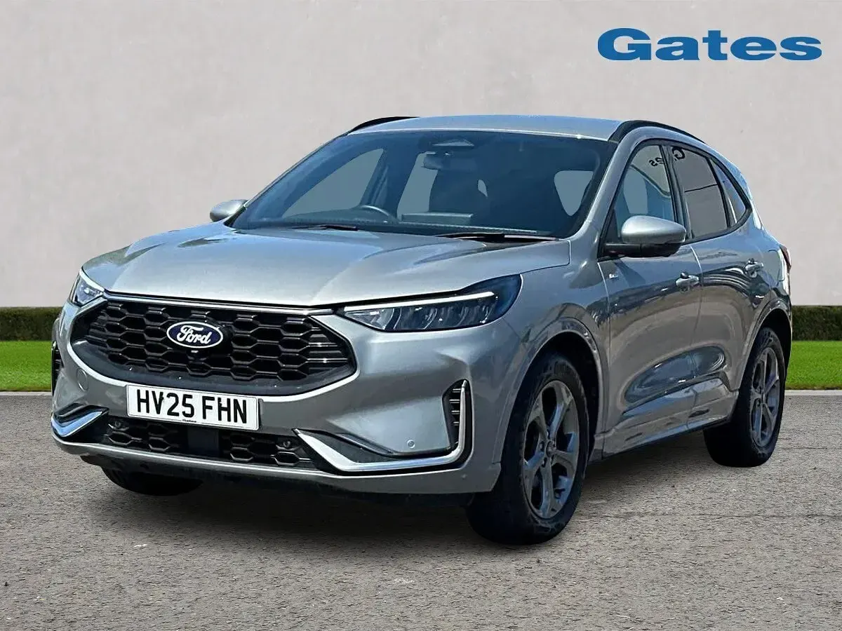Used Ford Kuga ST-Line 150 HP (110 kW) 2025 Silver SUV