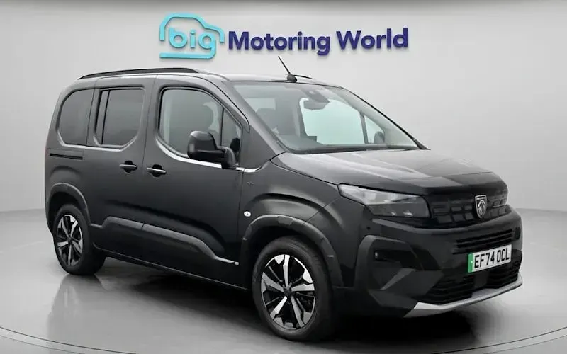 Used Peugeot e-Rifter GT 100 kW (136 HP) 2025 MPV