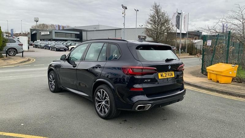 Used BMW X5 M Sport 389 HP (286 kW) 2021 Black SUV
