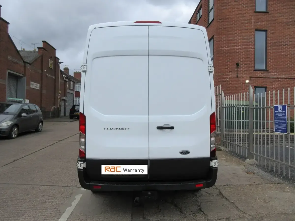 Used Ford Transit 130 HP (95 kW) 2017 White Van