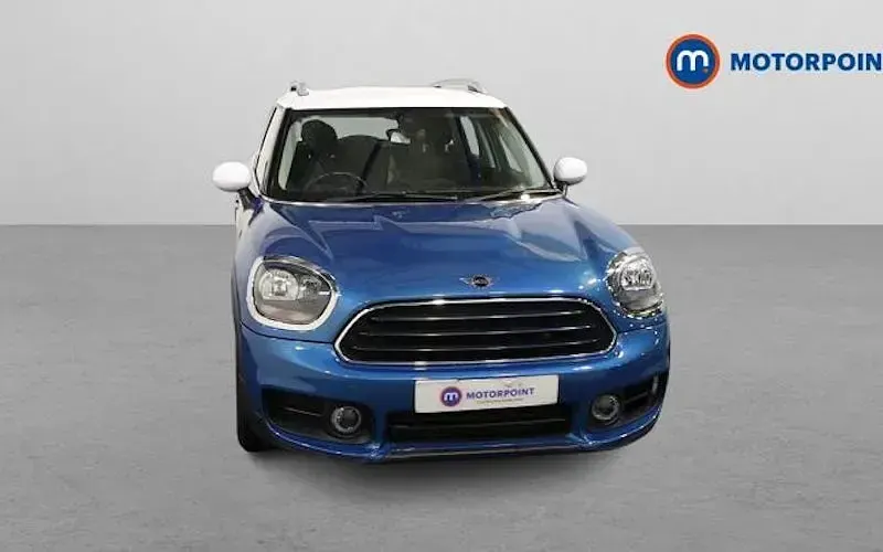 Used Mini Cooper Classic 136 HP (100 kW) 2019 Blue Hatchback