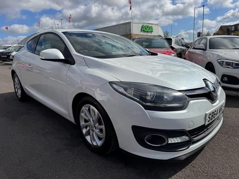 Used Renault Mégane Coupé Dynamique 110 HP (80 kW) 2014 White Coupe