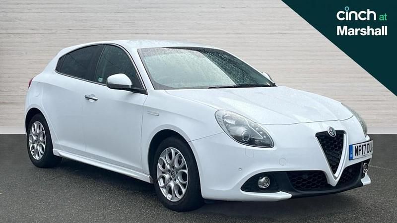 White Used 2017 Alfa Romeo Giulietta Super Hatchback | £10,857 - Image 1/4