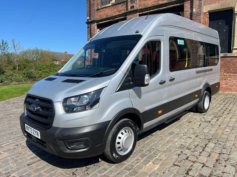 Second-hand Ford Transit 170 CP (125 kW) 2023 Argintiu