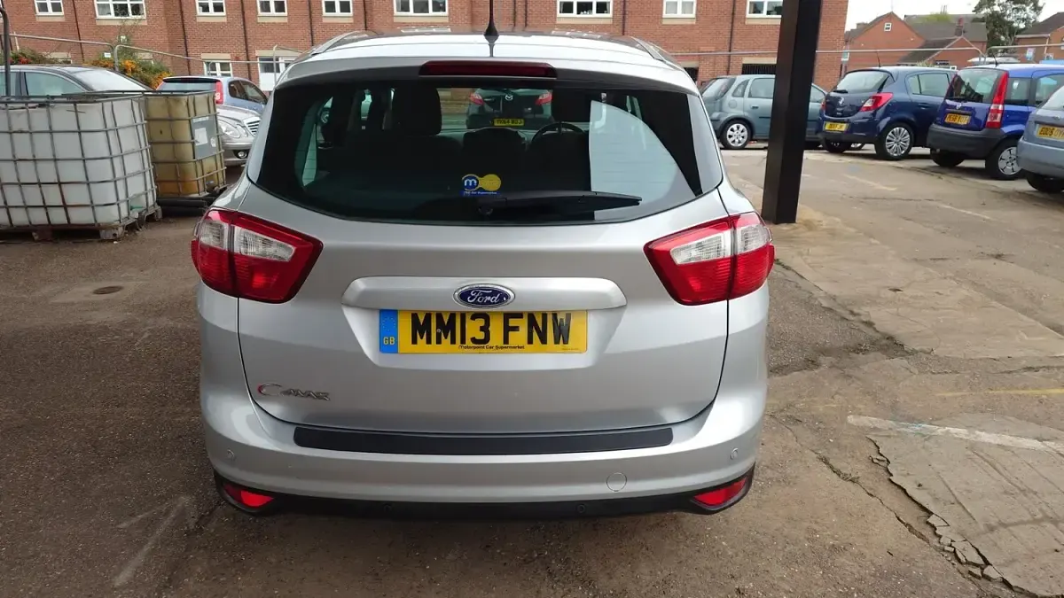 Used Ford C-MAX Zetec 2013 Silver MPV