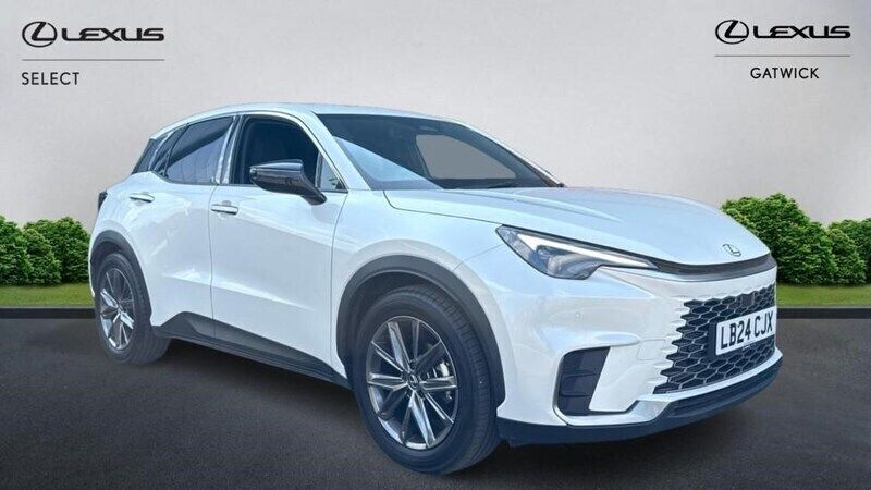 White Used 2024 Lexus LBX SUV | £32,500 (Good price) - Image 1/4