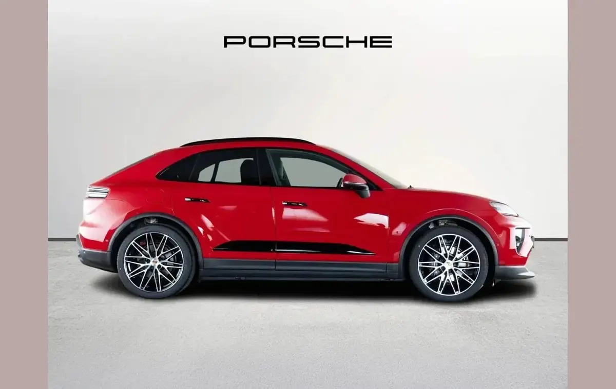 Used Porsche Macan 264 kW (360 HP) 2026 Red SUV