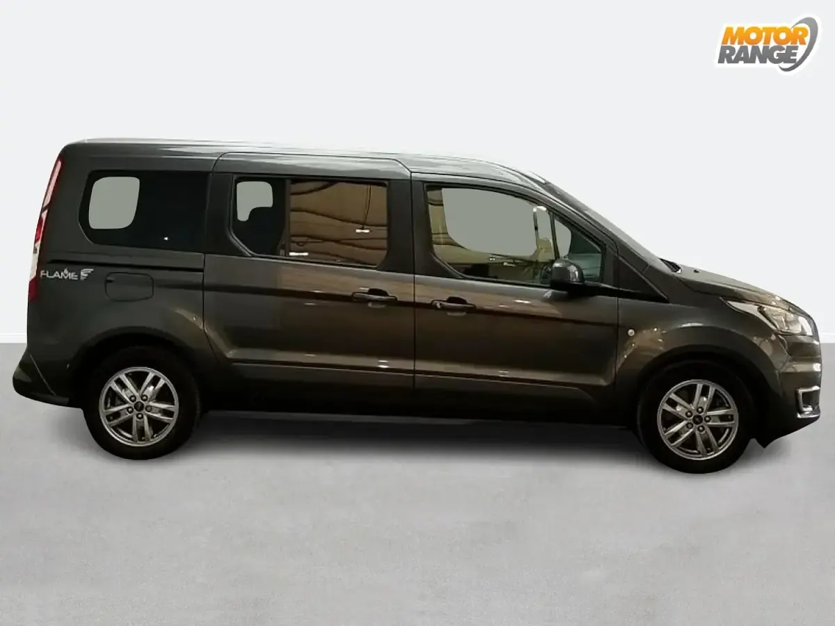 Used Ford Grand Tourneo Connect Titanium 120 HP (88 kW) 2021 Grey