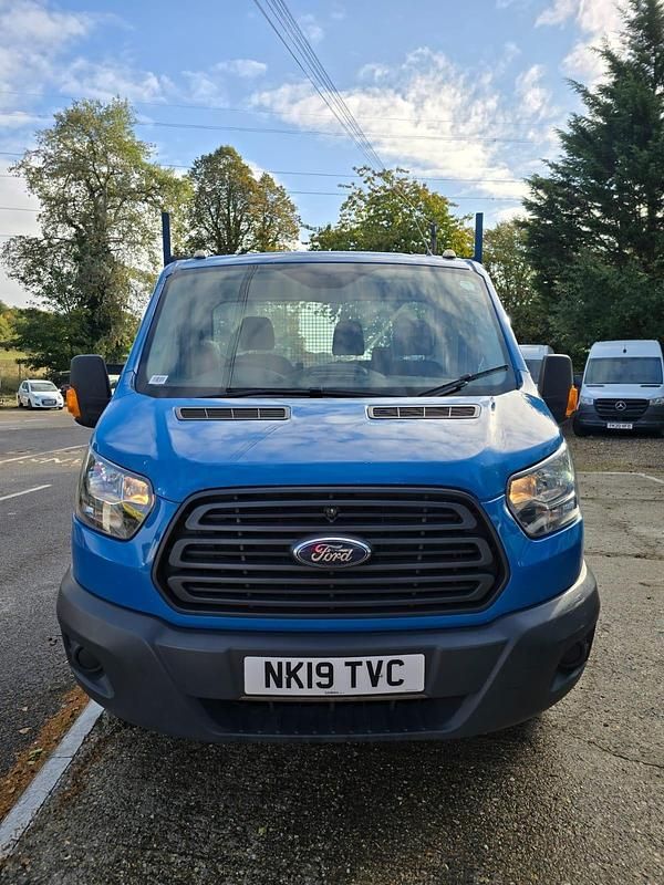 Usado Ford Transit 130 HP (95 kW) 2019 Azul Cabrios