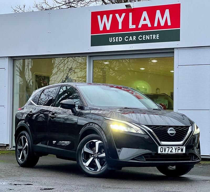 Black Used 2022 Nissan Qashqai N-Connecta SUV | £16,895 (Fair price) - Image 1/3