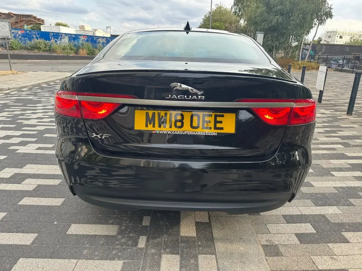 Used Jaguar XF R-Sport 160 HP (117 kW) 2018 Black Sedan