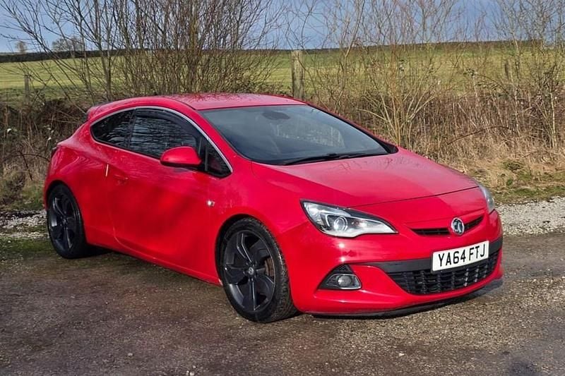 Used Vauxhall Astra GTC S 2014 Red Coupe