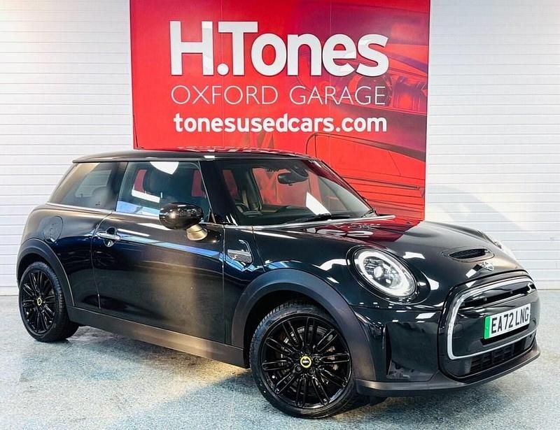 Used Mini Cooper SE Hatch 135 kW (184 HP) 2022 Black Hatchback
