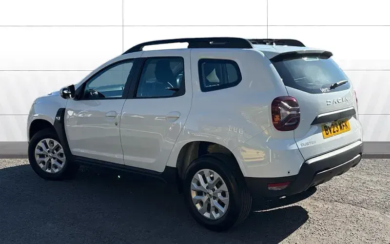 Used Dacia Duster Expression 90 HP (66 kW) 2023 White SUV