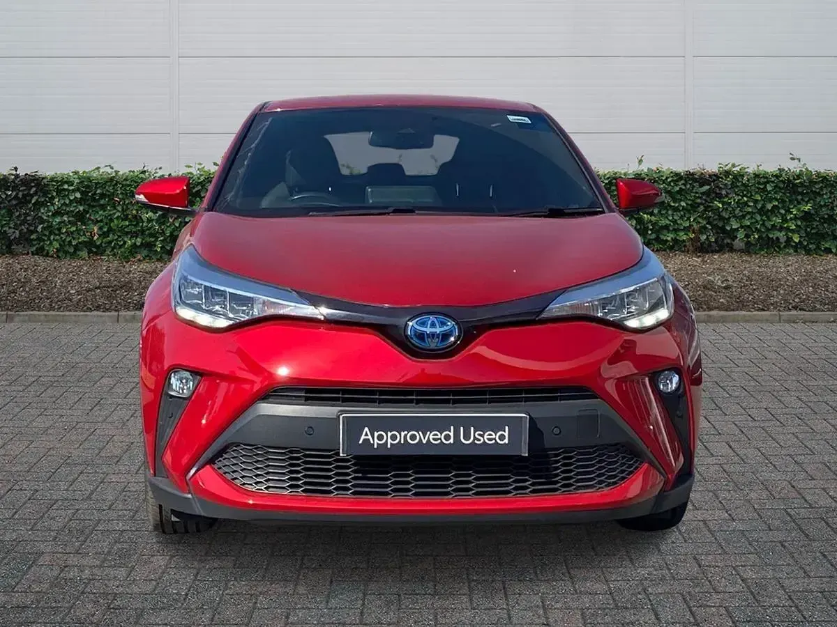 Used Toyota C-HR Design 122 HP (89 kW) 2022 Red SUV