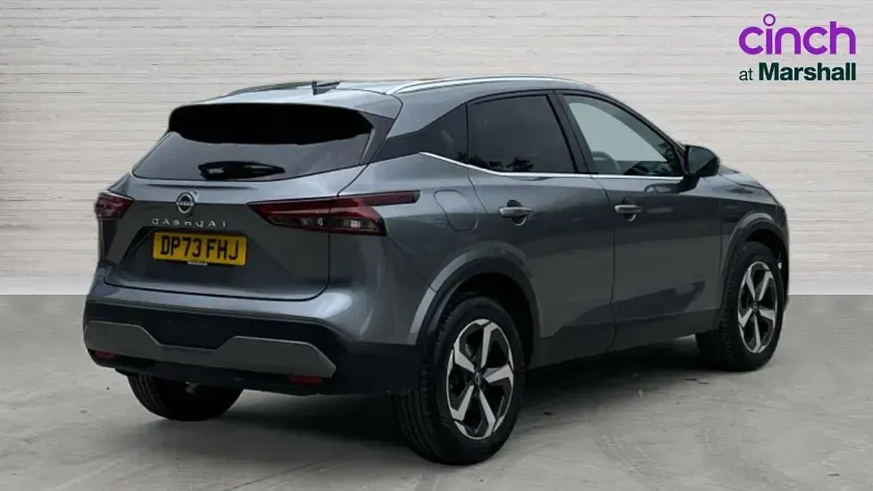 Used Nissan Qashqai N-Connecta 140 HP (102 kW) 2023 Grey SUV