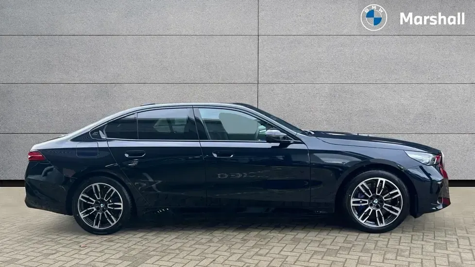 New BMW i5 M Sport 246 kW (335 HP) 2025 Black