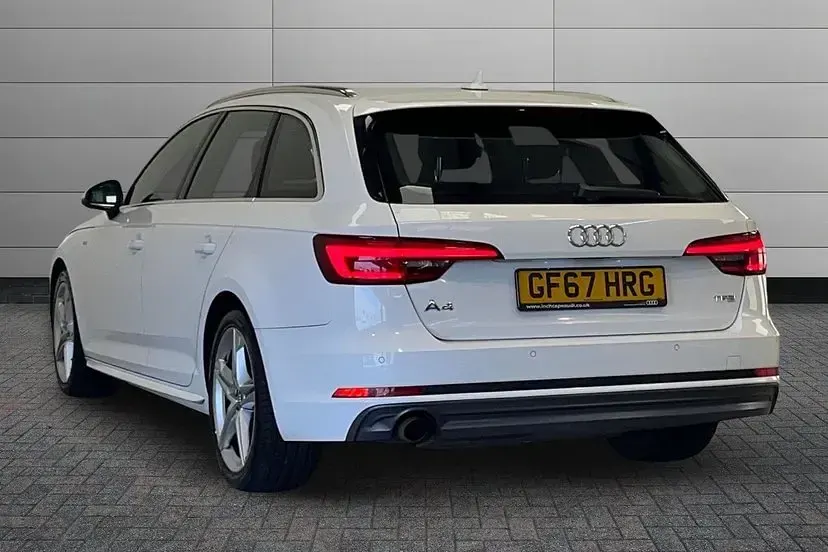 Used Audi A4 S-Line 150 HP (110 kW) 2017 White Estate