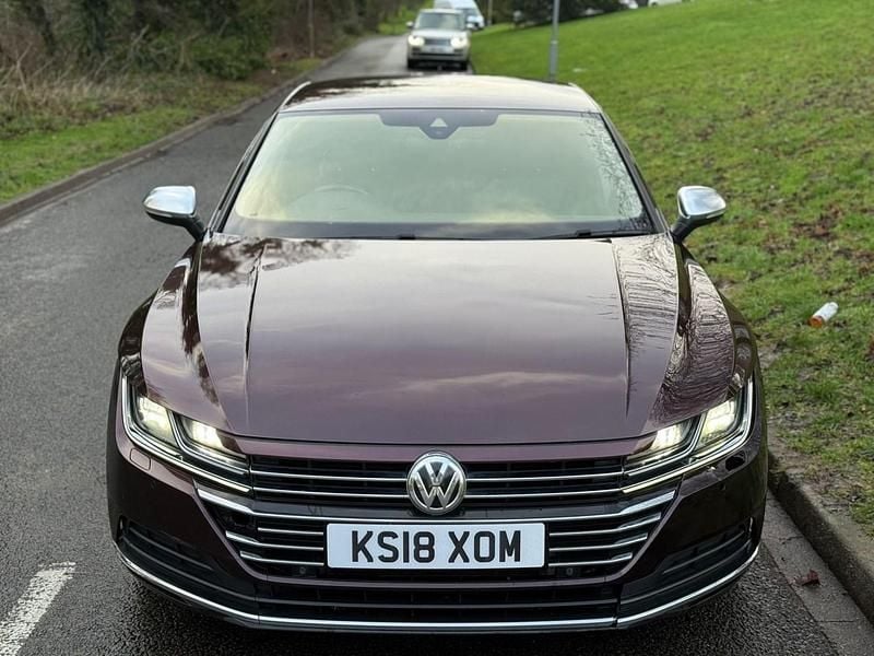Used VW Arteon Elegance 190 HP (139 kW) 2018 Red Hatchback