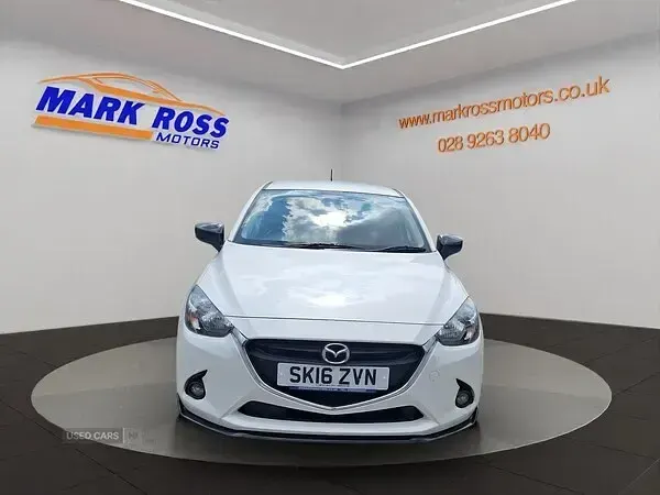 Used Mazda 2 Inclusive 90 HP (66 kW) 2016 White Hatchback