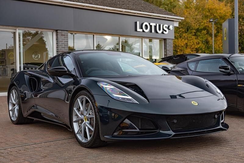 Used Lotus Emira 2024 Green Coupe