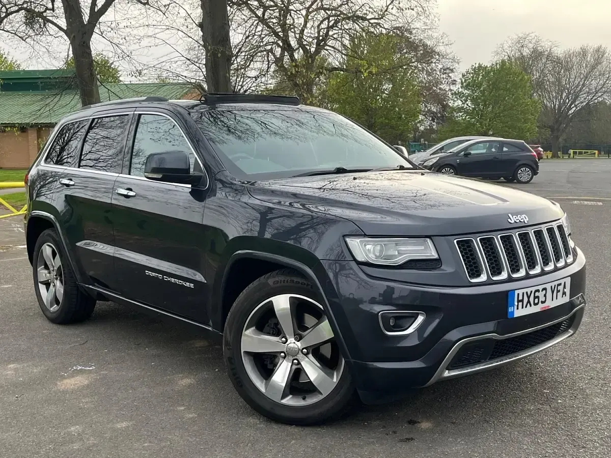 Used Jeep Grand Cherokee Overland 2013 Grey SUV