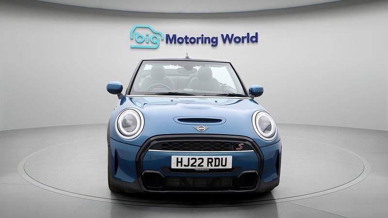 Used Mini Cooper S Classic 176 HP (129 kW) 2022 Hatchback