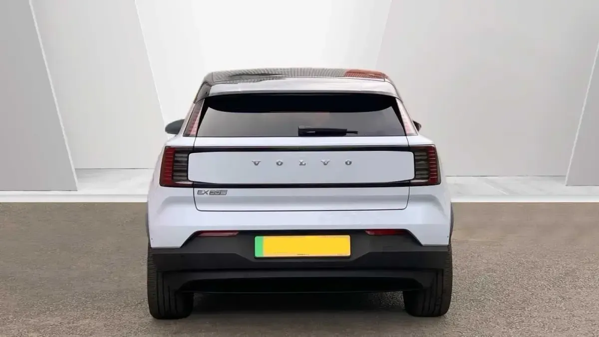 New Volvo EX30 Plus 200 kW (272 HP) 2026 SUV