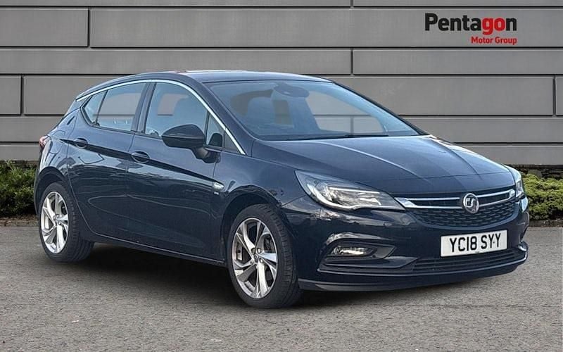 Used 2019 Vauxhall Astra SRi Hatchback | £7,900 (Good price) - Image 1/4
