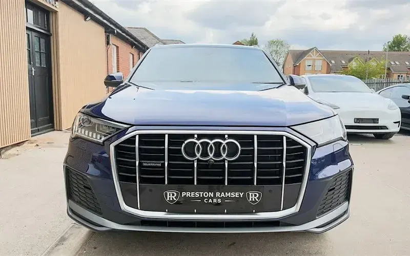 Used Audi Q7 S-Line 286 HP (210 kW) 2024 SUV