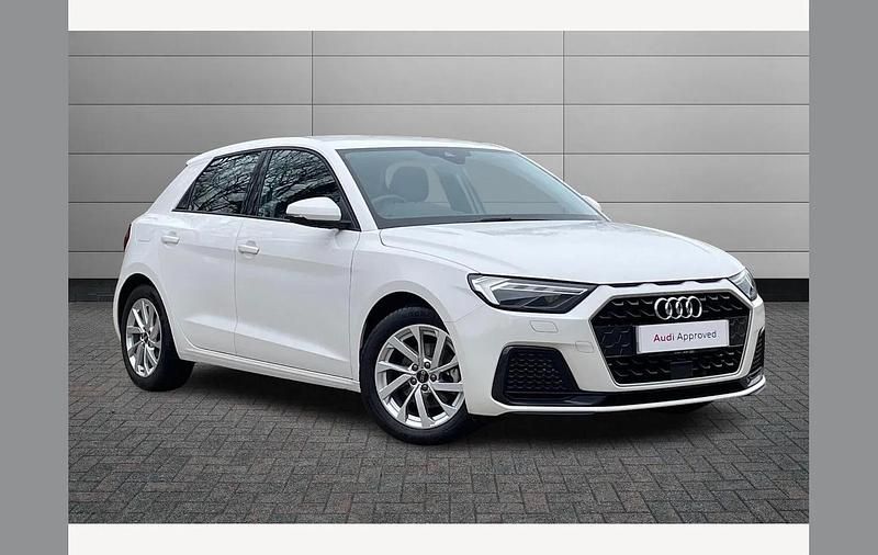 Used Audi A1 Sport 116 HP (85 kW) 2025 White SUV