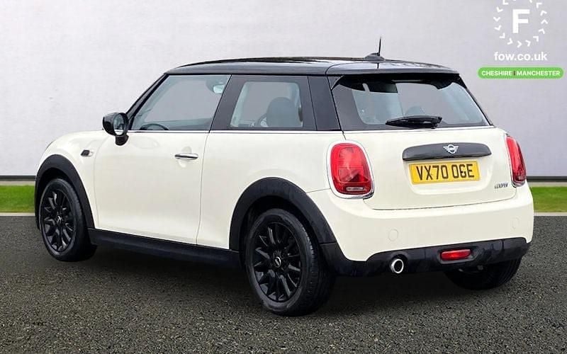 Used Mini Cooper Classic 136 HP (100 kW) 2020 White Hatchback
