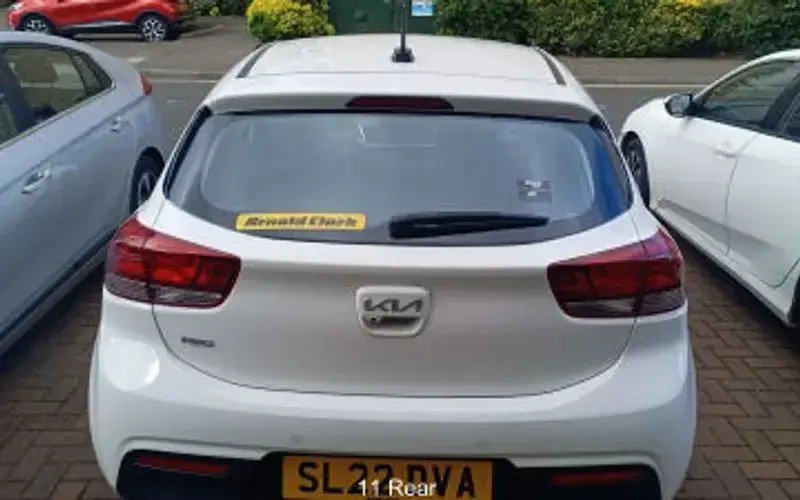 Used Kia Rio Advance 101 HP (74 kW) 2022 White Hatchback