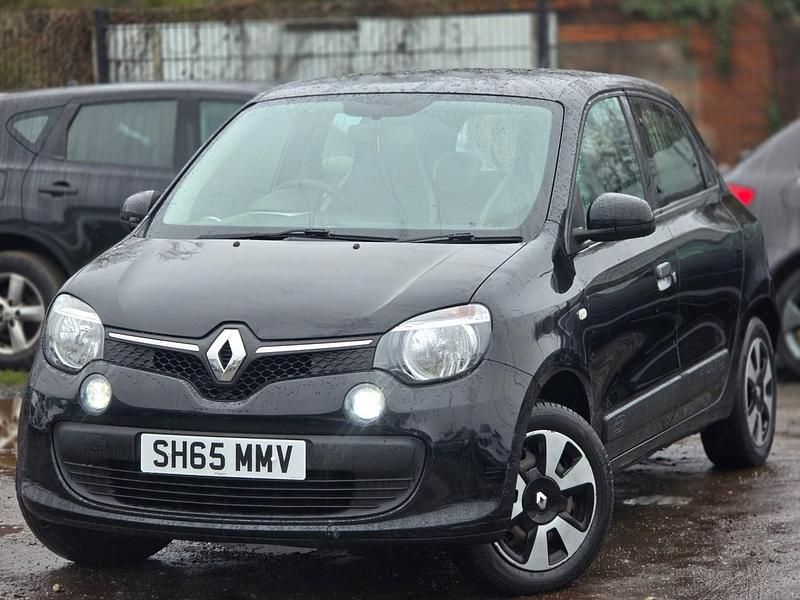 Used Renault Twingo Play 70 HP (51 kW) 2015 Black Hatchback