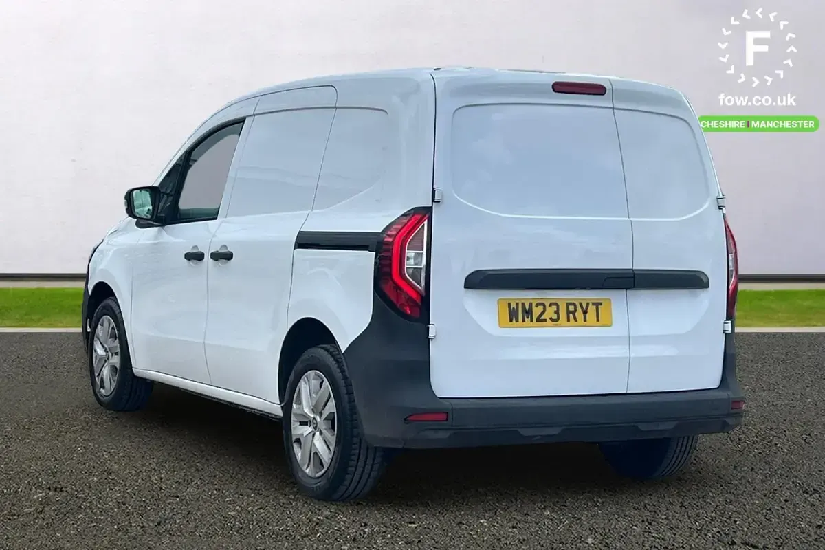 Used Renault Kangoo Play 2023 White MPV