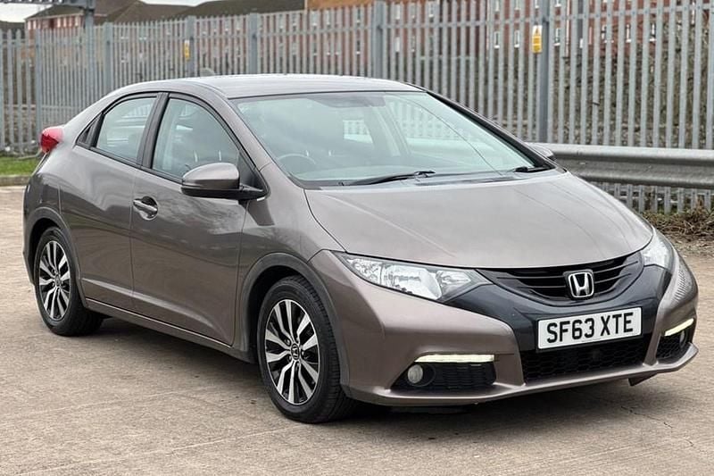 Used Honda Civic ES 120 HP (88 kW) 2013 Brown Hatchback
