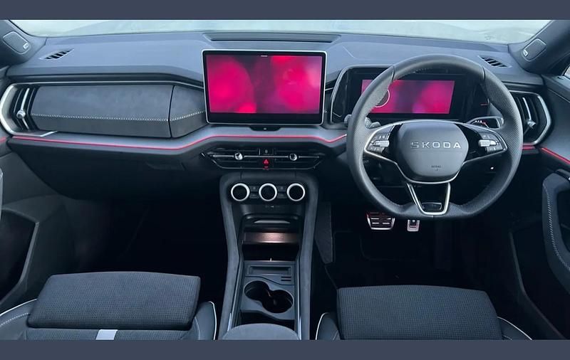 New Skoda Kodiaq SportLine 200 HP (147 kW) 2025 Grey SUV