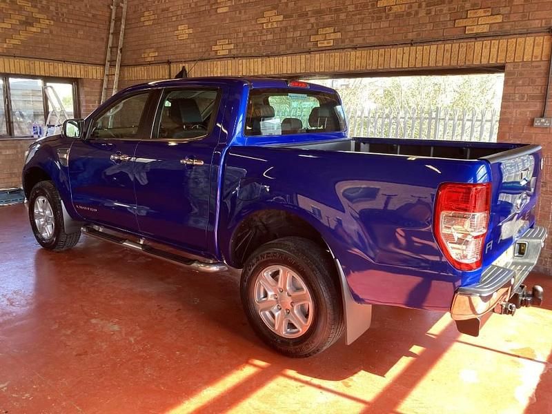 Begagnad Ford Ranger Limited 2016 Blå Pickup
