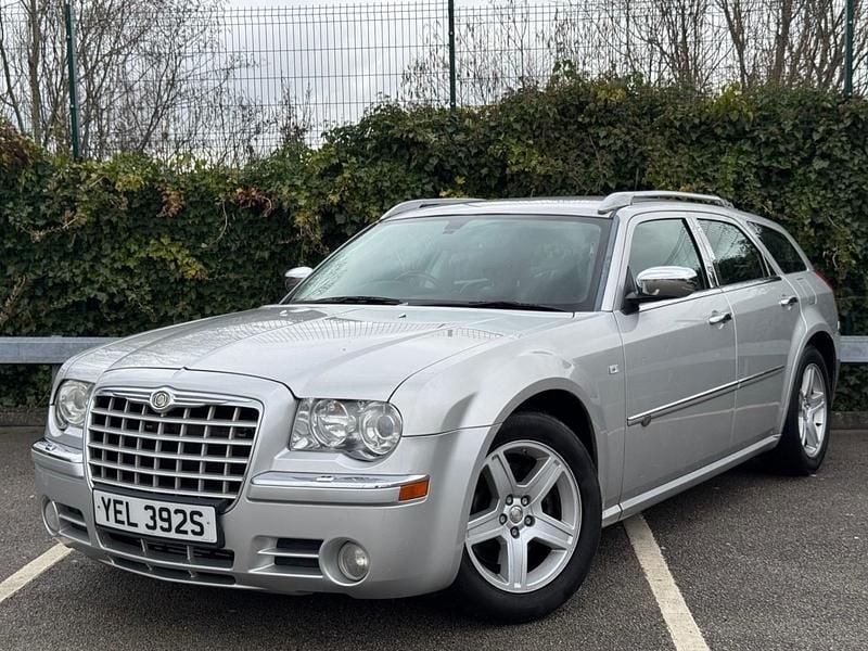 Used Chrysler 300C 2010 Silver Estate
