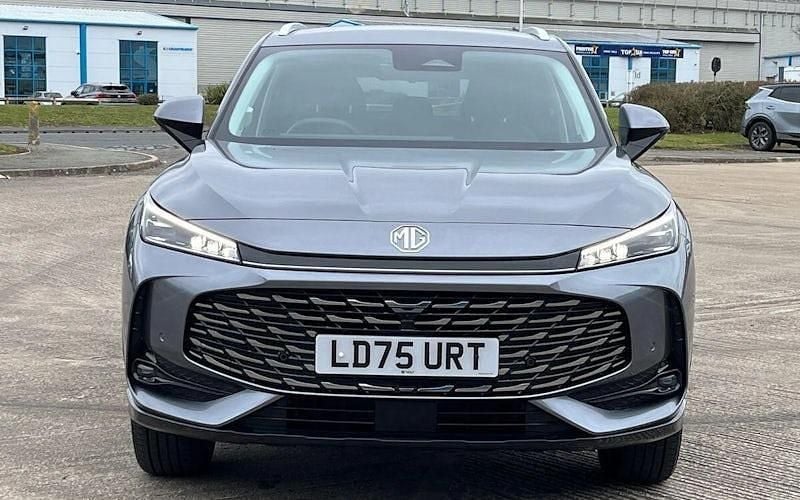 Used MG HS Trophy 224 HP (164 kW) 2025 Grey SUV