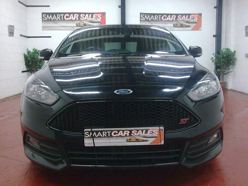 Used Ford Focus ST 182 HP (133 kW) 2018 Black Hatchback