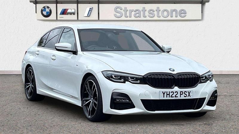 White Used 2022 BMW 318 M Sport | £24,999 (Expensive) - Image 1/3