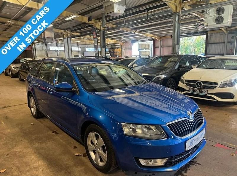 Used Skoda Octavia SE L 115 HP (84 kW) 2017 Blue Estate