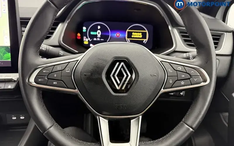 Used Renault Captur Techno 143 HP (105 kW) 2024 White SUV