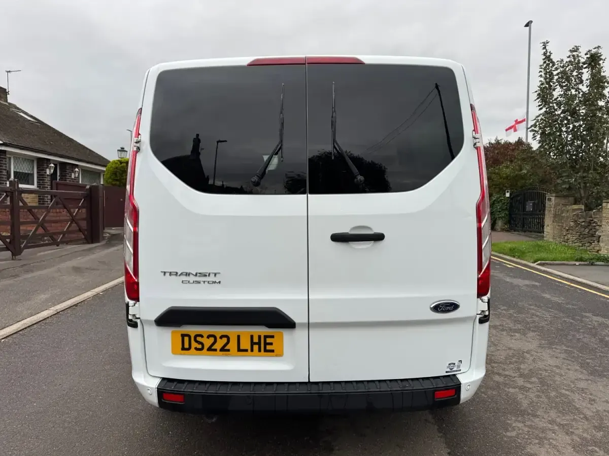 Używany Ford Transit Custom Trend 2022 Biały Kombi